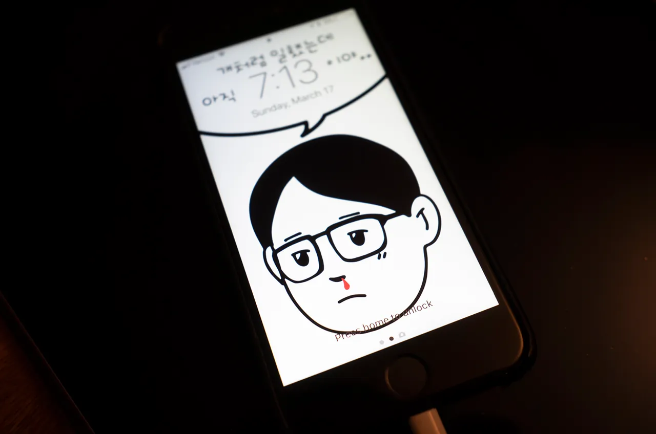 iphone3.jpg