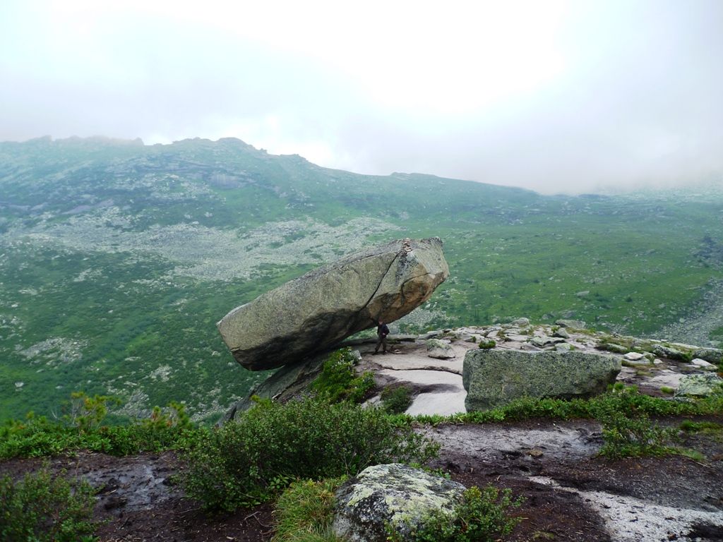 P107899.jpg