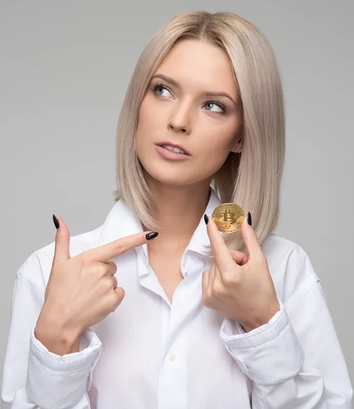 girlbtc.jpg