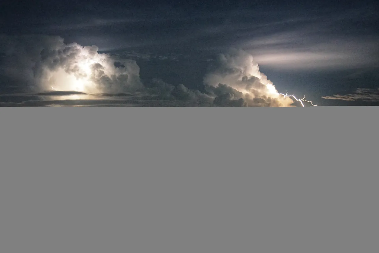 DSC09178-01.jpeg