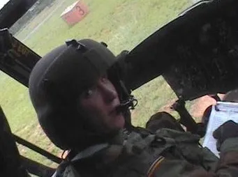 joeyflying10.jpg