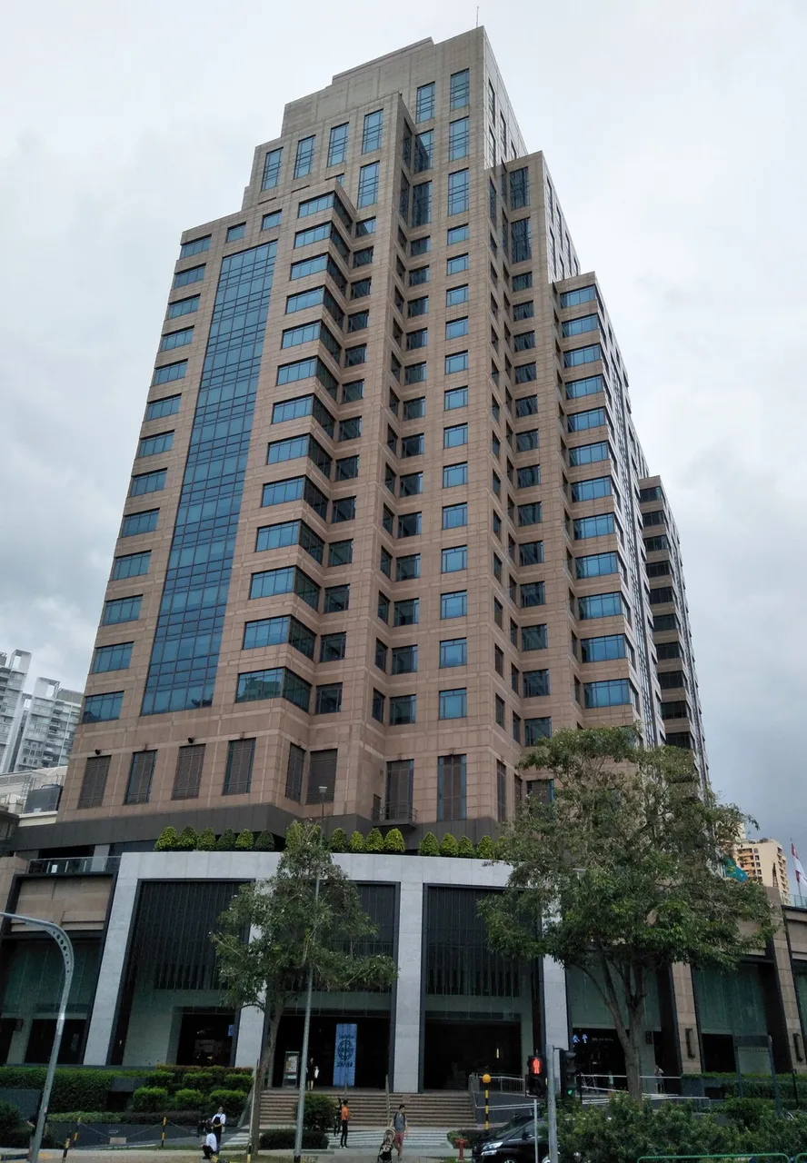 Building 06.jpg