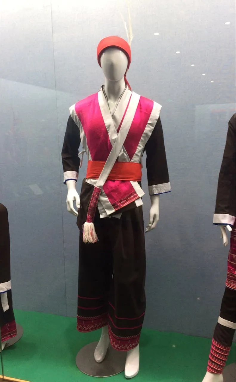 Yao clothes for men