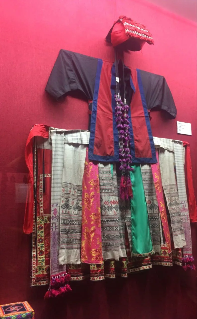 Amazing Yao traditional clothes! 👏👏👏