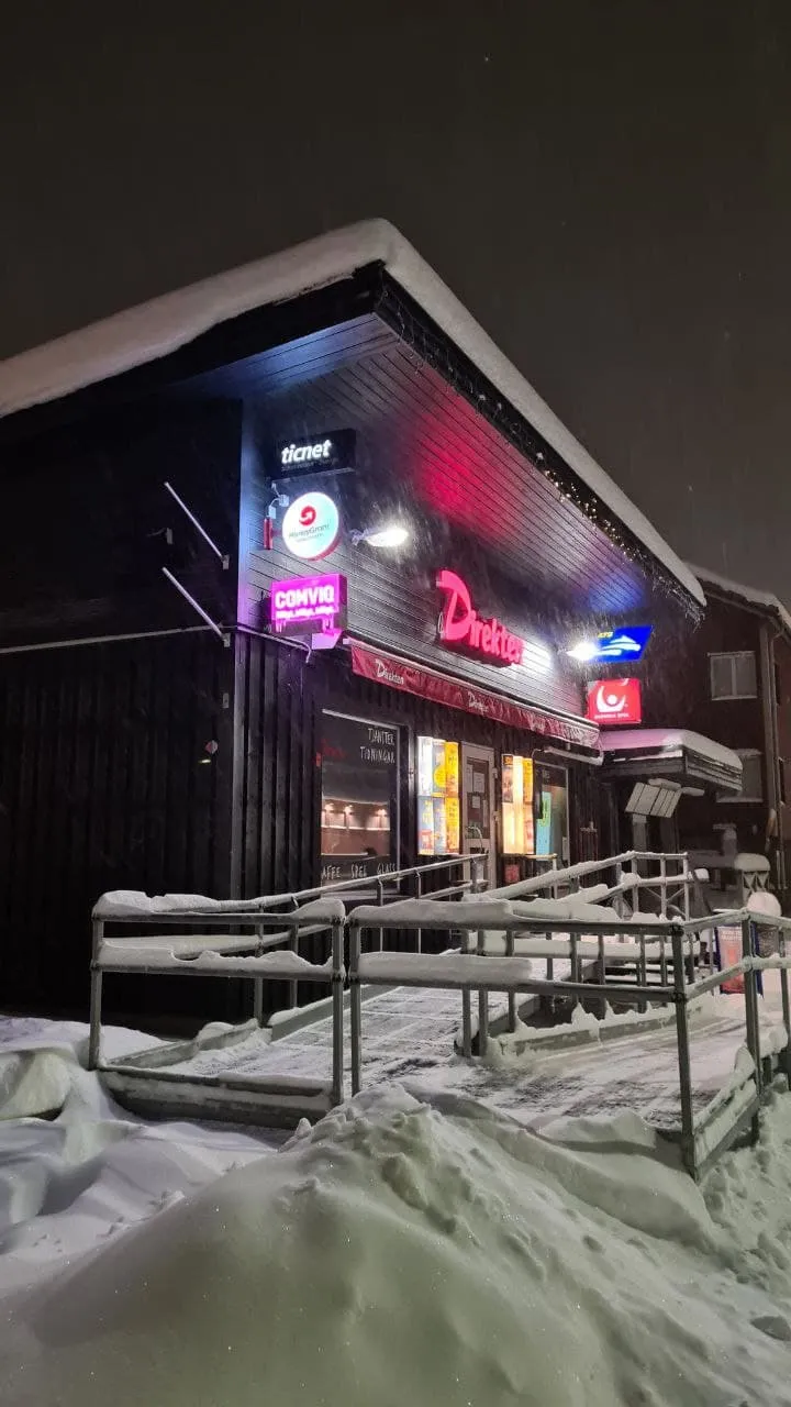 Stopped by a convenience store to get some night snacks