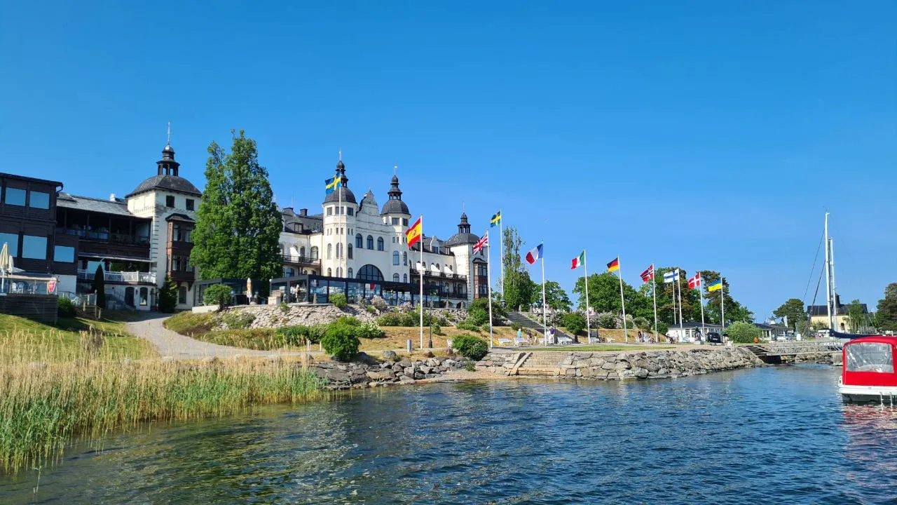 What a beautiful day~~~! Happy National Day of Sweden, Jun 6th! 2023!