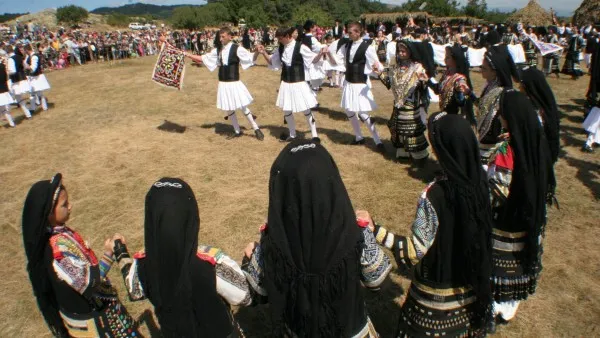 los saraskasani.jpg