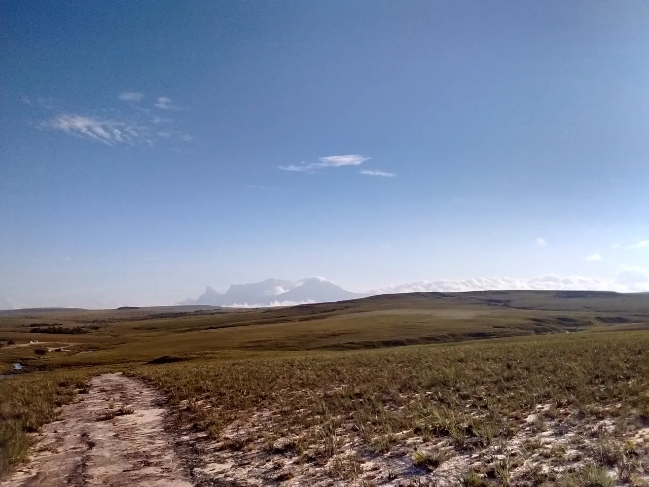 " " \"paisaje 4.jpg\"""