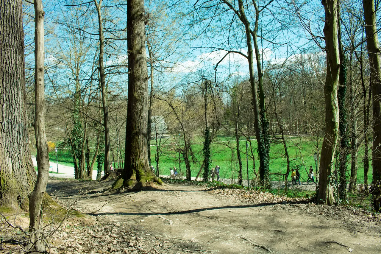 maksimir .jpg