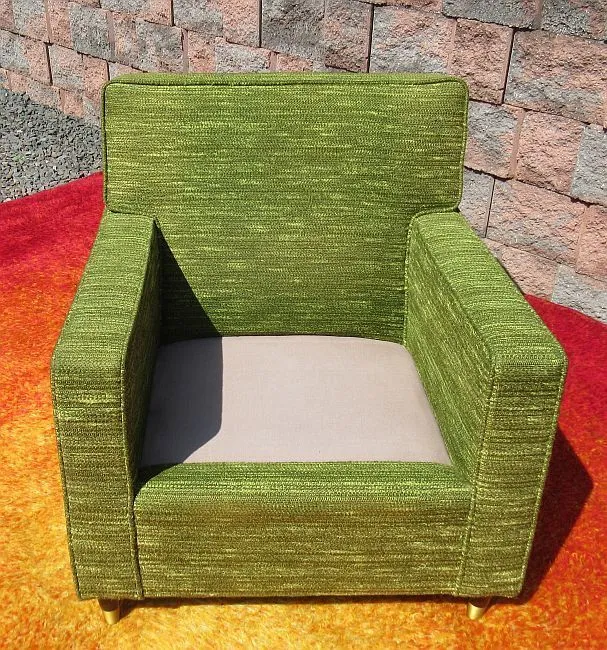 greenchair5.jpg