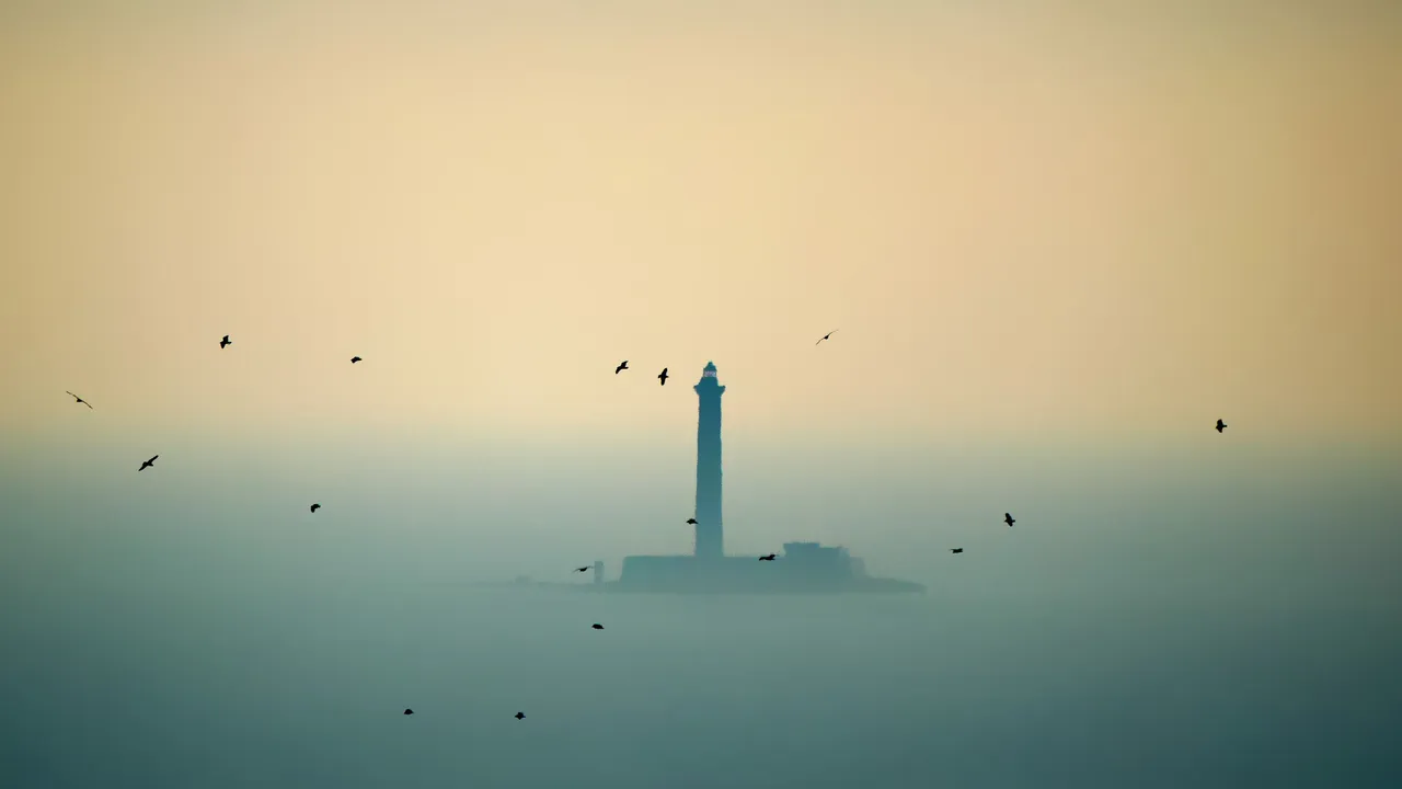Lighthouse1.jpg