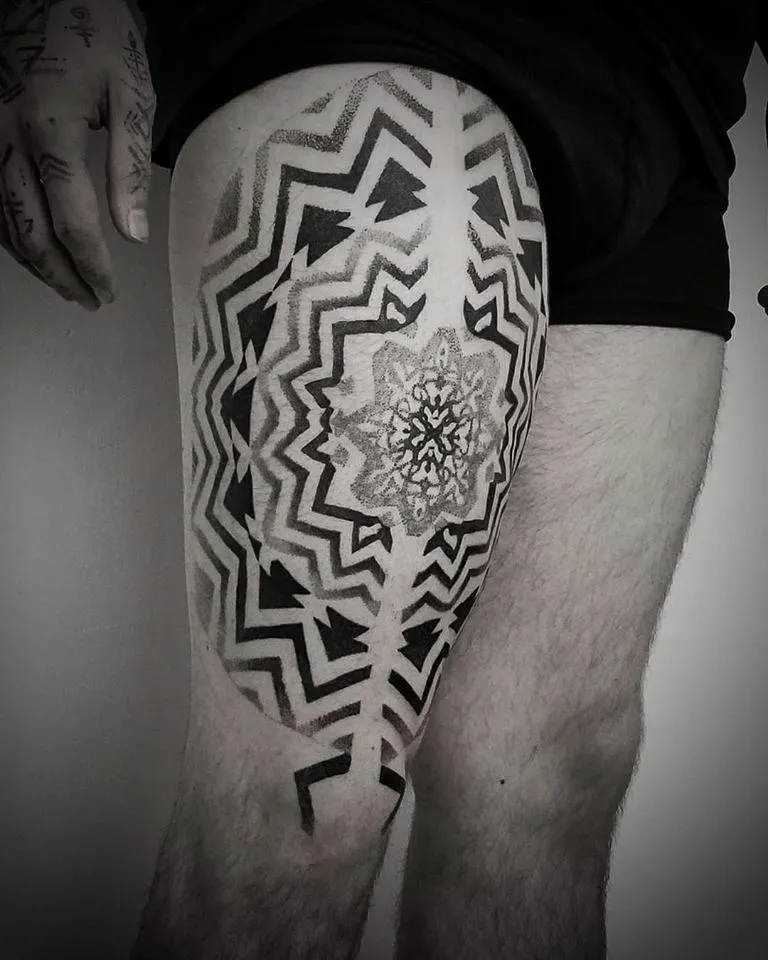 selftattoo1.jpg