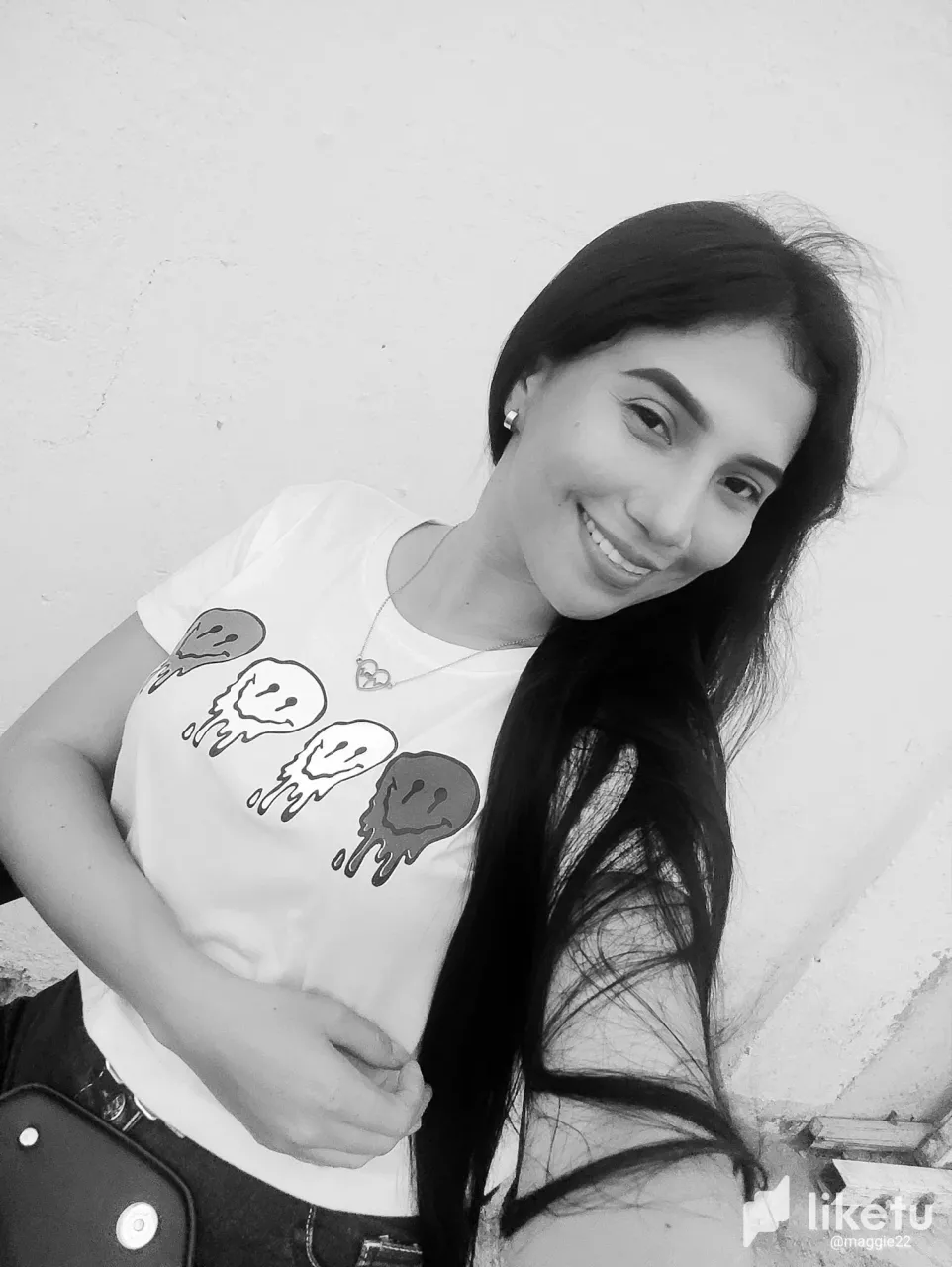 clvbsrasa003aifsz1abud4fb_IMG_20240422_223933.webp
