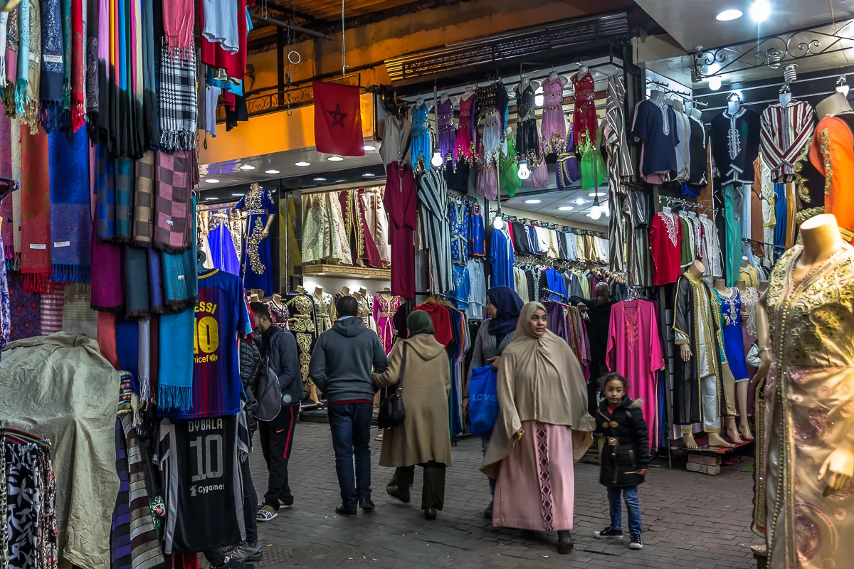 street 110 market by night 5 jemma el fna-2.jpg