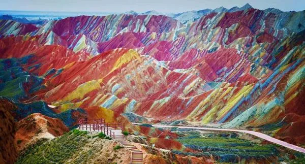 img_las_montanas_de_colores_mas_bonitas_del_mundo_47366_600.jpg