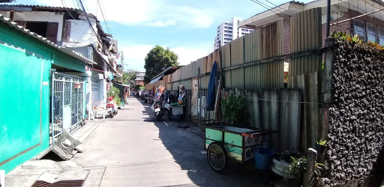 Bajemkik%20and%20Lumpini%20Park%20-%20S9%20-%20May%202020%20325.jpg