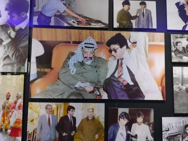 Arafat and Darwish pic