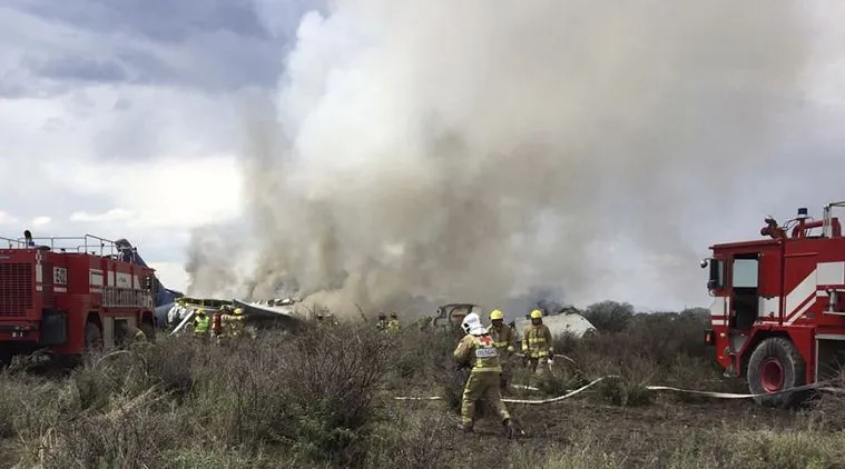 mexico-plane-crash.jpg