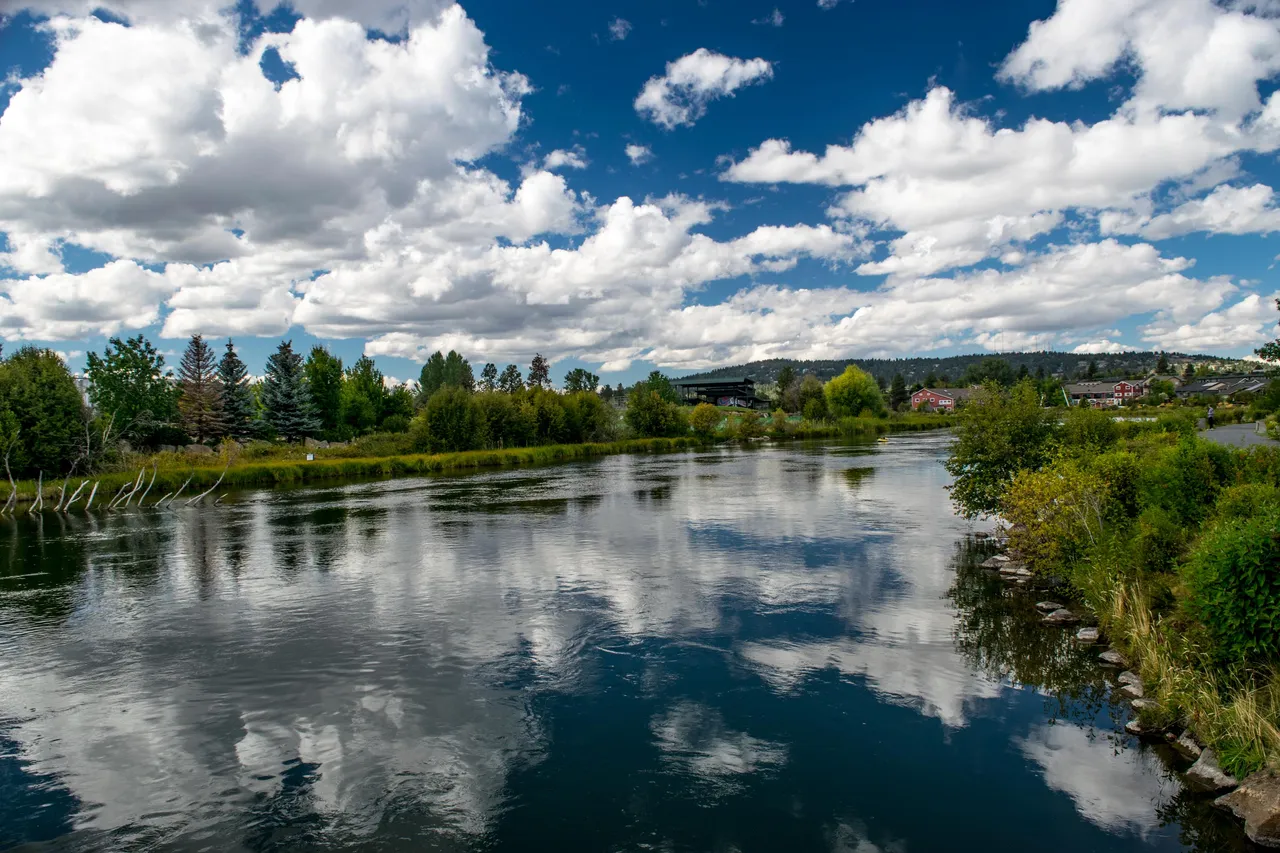 deschutes clouds.jpg