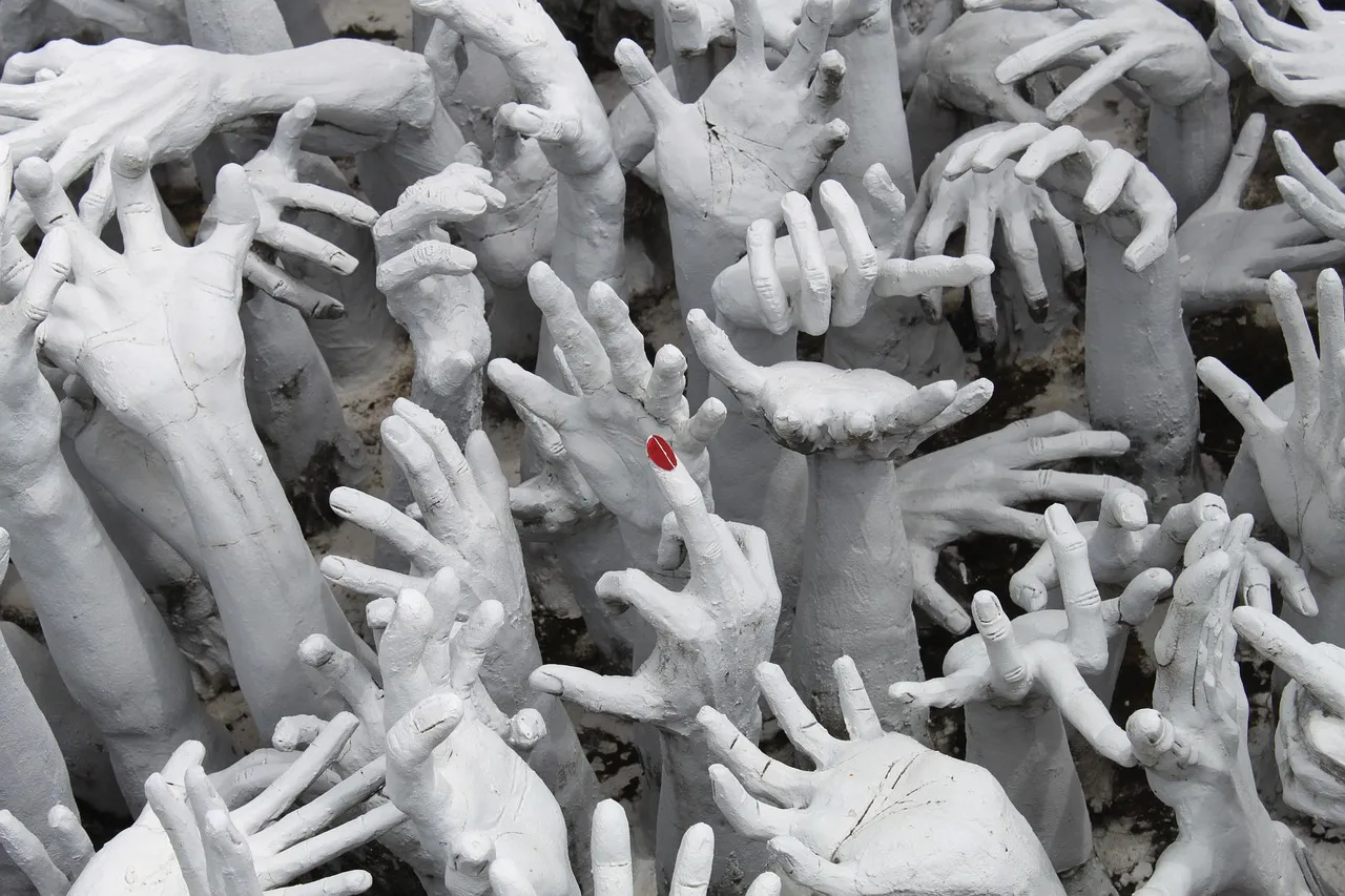 hands-2582589_1280.jpg