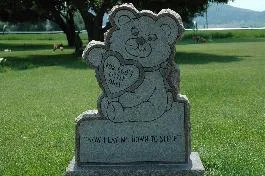 cementerio de bebe.JPG