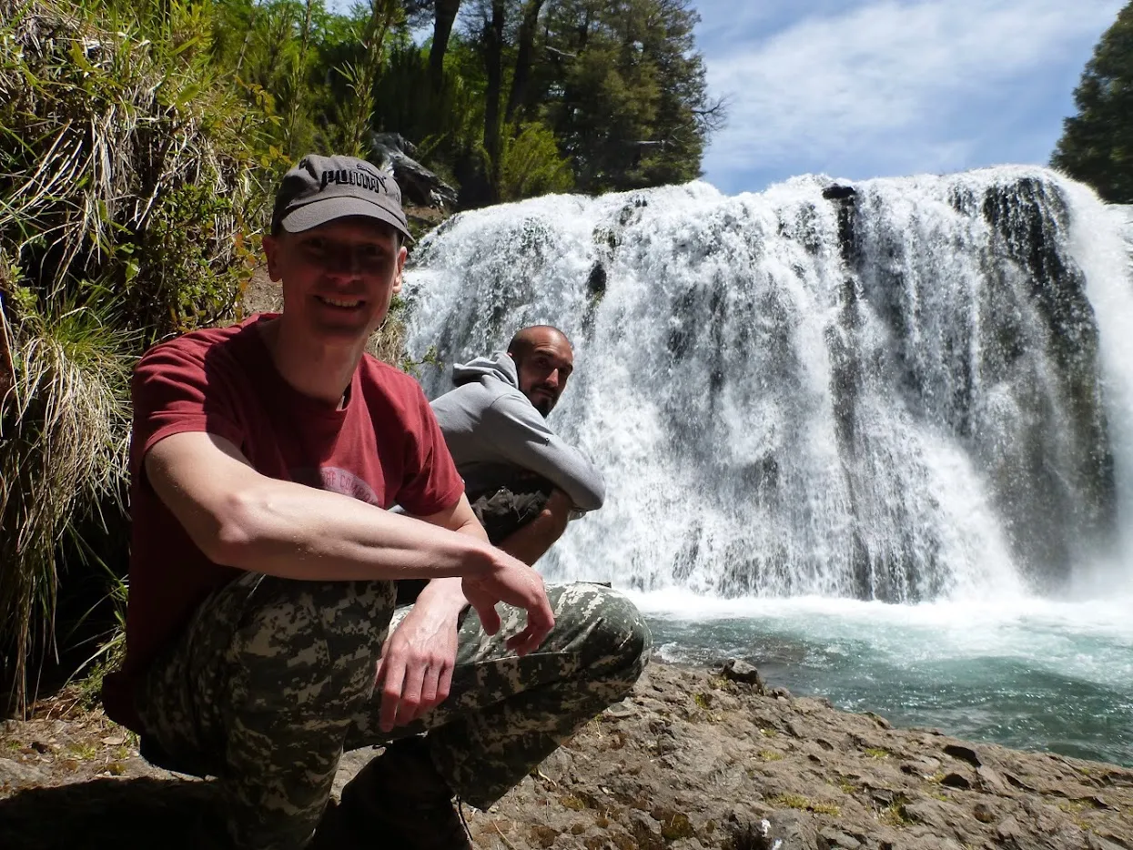 viaje-sur-cascada-foton.JPG