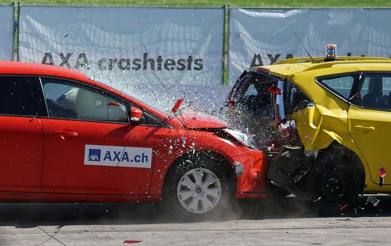 crash-test-1620592__480.jpg