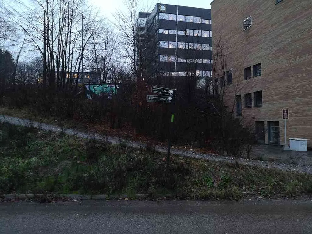 Photo taken by tobixen