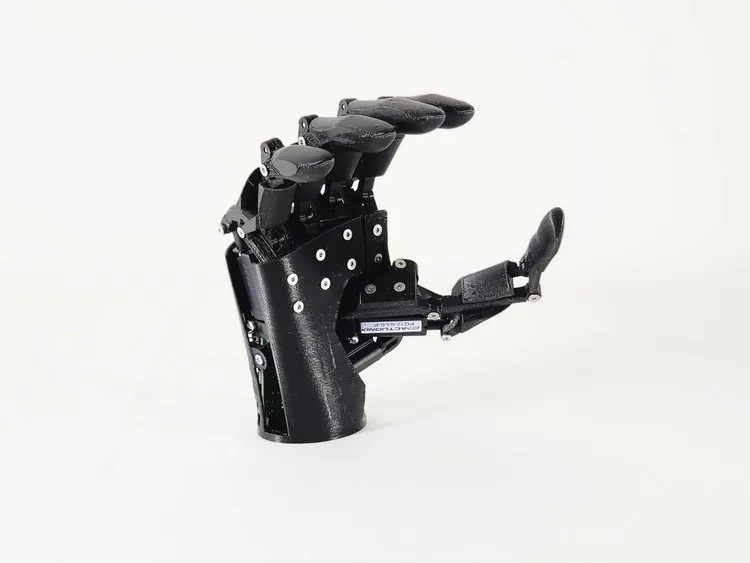 youbionic5.jpg
