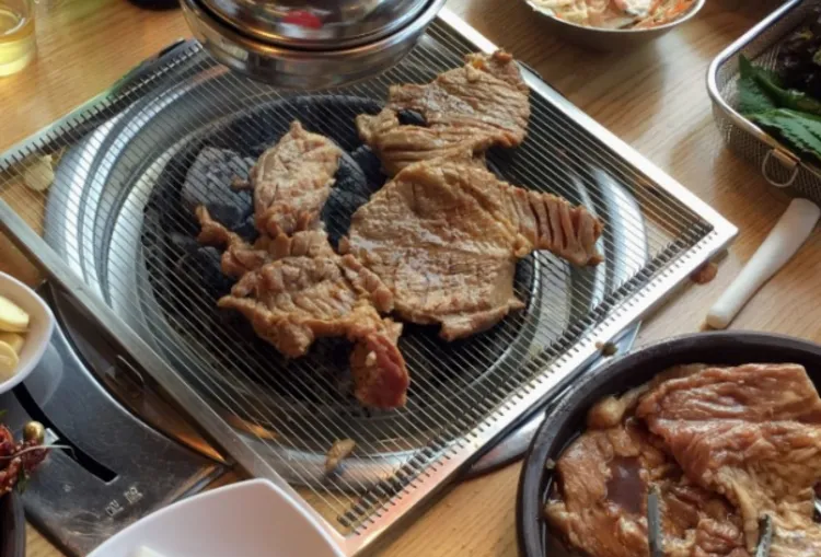 돼지갈비 굽기5.png