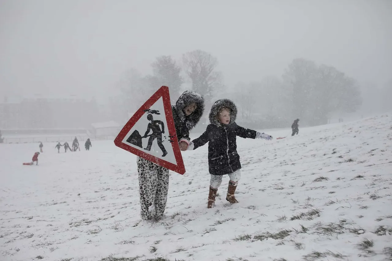 Rochester, England.jpg