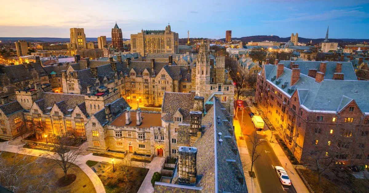 yale-university-campus.jpg