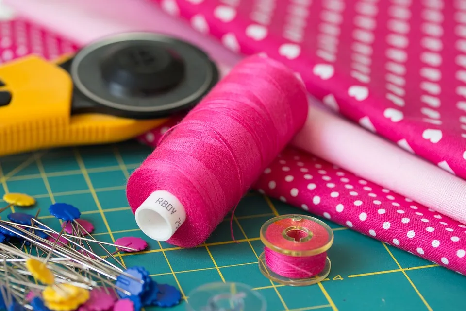 sewing-2321532_960_720.jpg