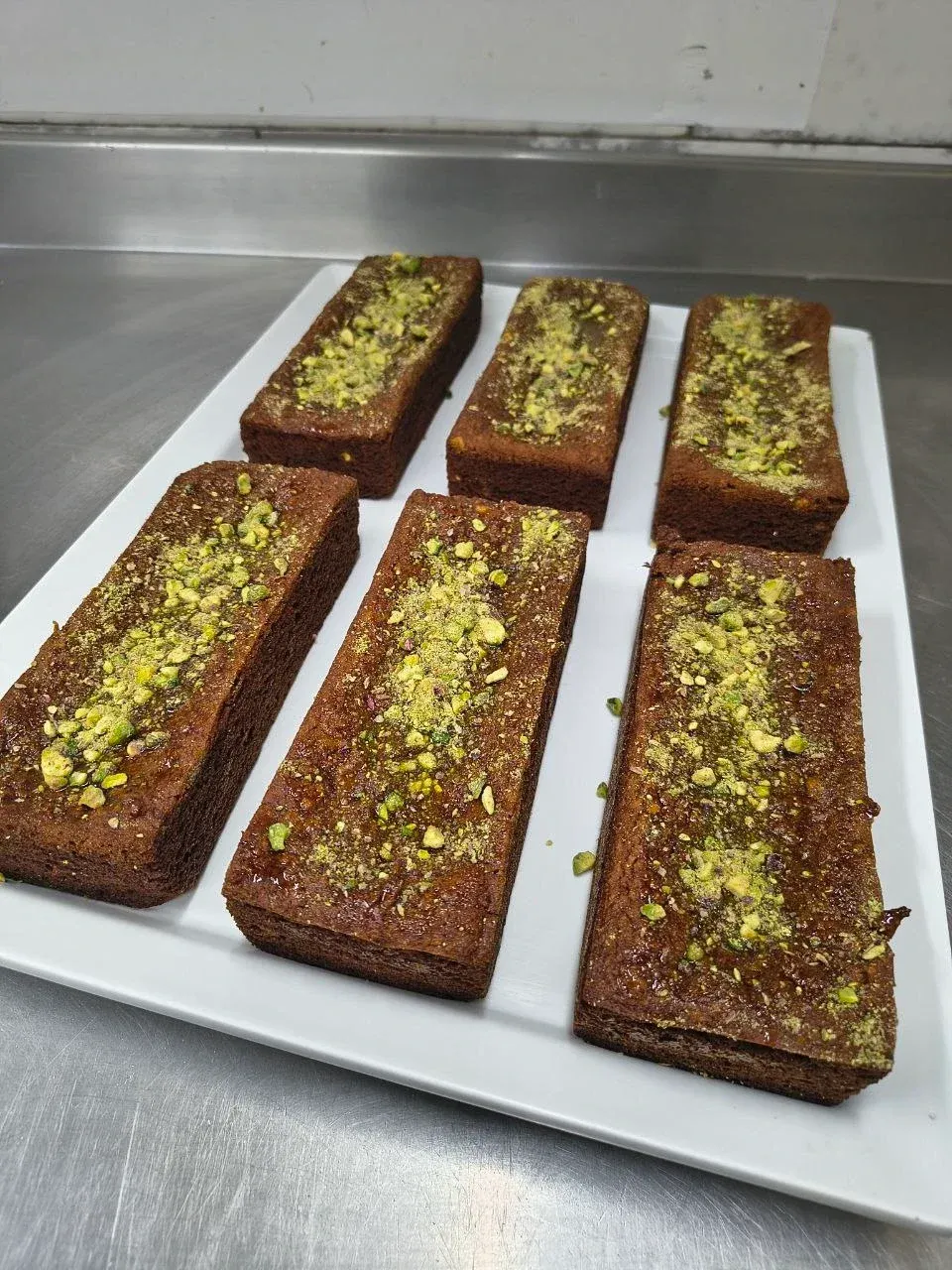 dvYSewy7lmj8ifVV_1000230708.webp
