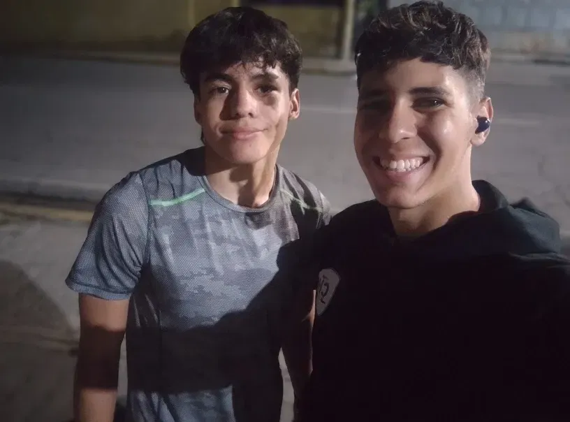 E0He8tRUFlq3pmgN_1000038561.webp