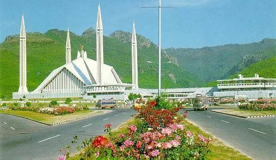 faisal mosque steemit 2.jpg