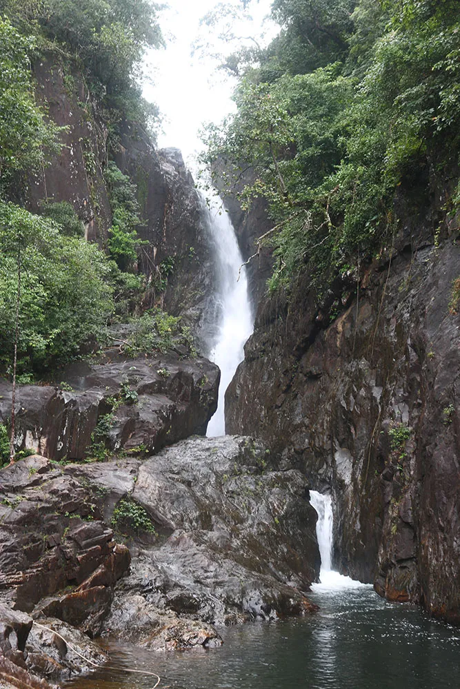 waterfall-thailand-2018-08-03.jpg