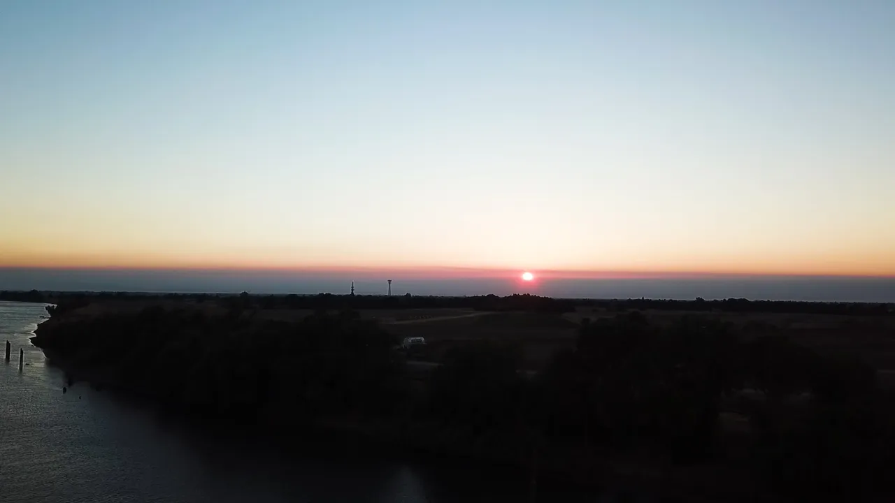 DJI_0003.00_00_31_16.Still001.jpg
