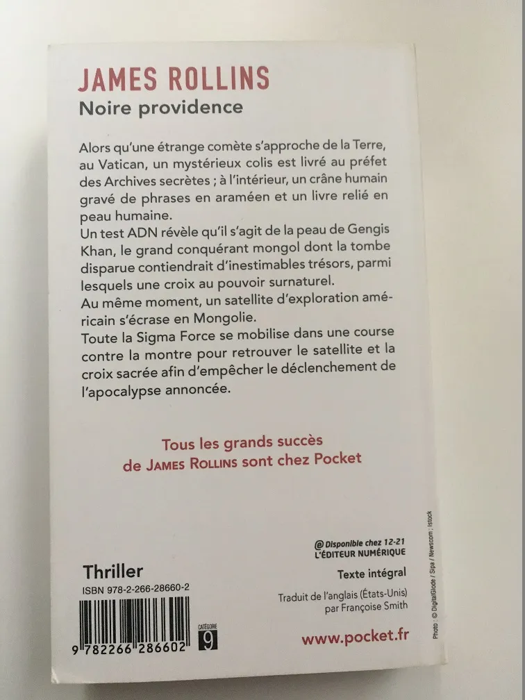 livre J Rollins Noire Providence dos.JPG