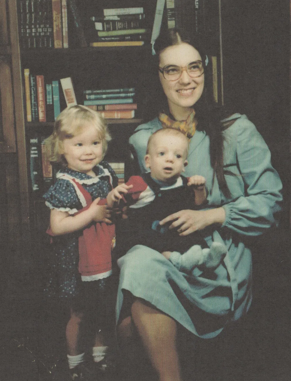 1982 - Arnold Family Photo.jpg
