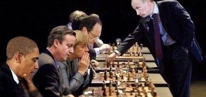 Putin-chess-European-Union-720x340.jpg