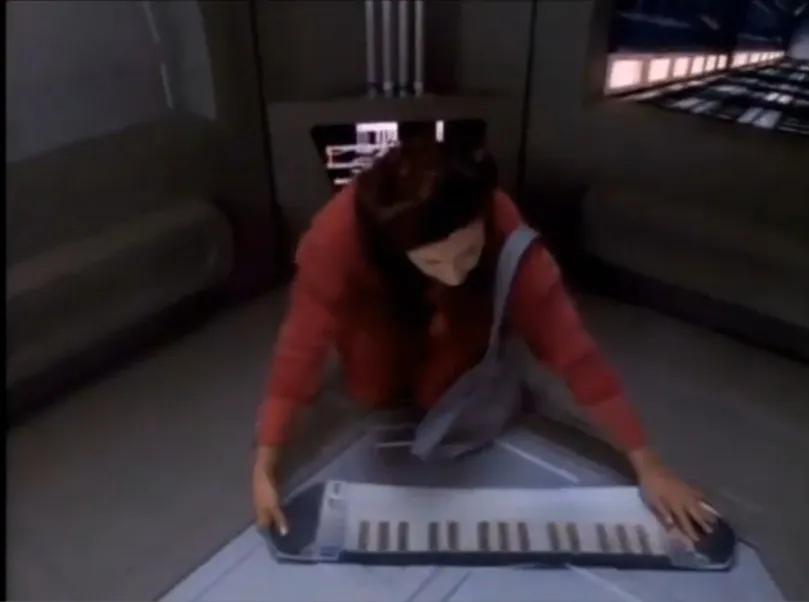 Screenshot_20250525_202212_YouTube.jpg
