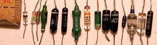 Older_diodes_OAxx_Germanium_based.jpg