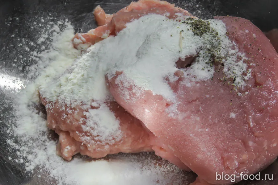 Turkey roll with cream cheese and spinach