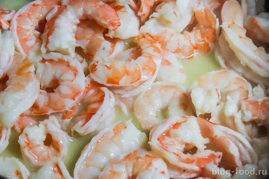 Shrimp salad with honey-lime dressing