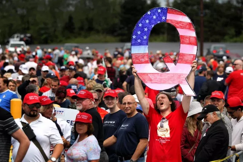 https://www.newsweek.com/qanon-followers-express-disappointment-social-media-after-inauguration-passes-without-incident-1563175