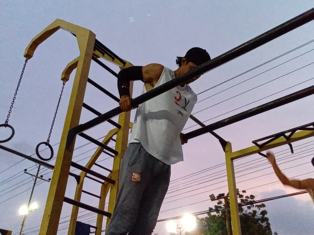 oCz8l5rAfprmkff3_20250417_185420740.webp