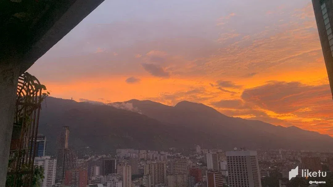 clvabjcda001z1msz0t4n33ab_Atardecer.webp