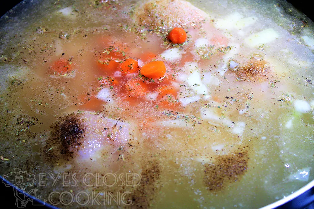 EyesClosedCooking-ChickenNoodleSoup---04.jpg