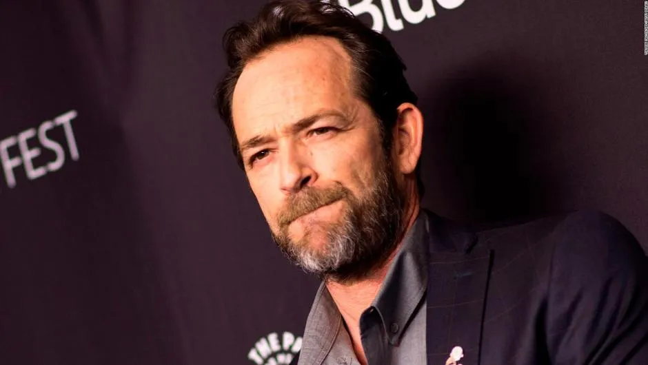 190228113659-02-luke-perry-file-full-169.jpg